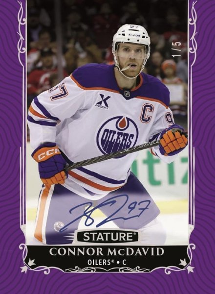 Carte Upper Deck Stature 2025-26 Connor McDavid, autographe Purple numérotée 1/5